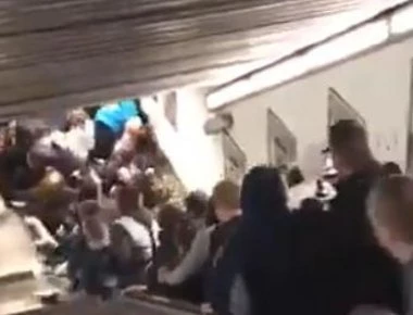 Βίντεο: Άνθρωποι εκτοξεύονται από «δαιμονισμένες» κυλιόμενες σκάλες στο μετρό της Ρώμης! - Δεκάδες τραυματίες